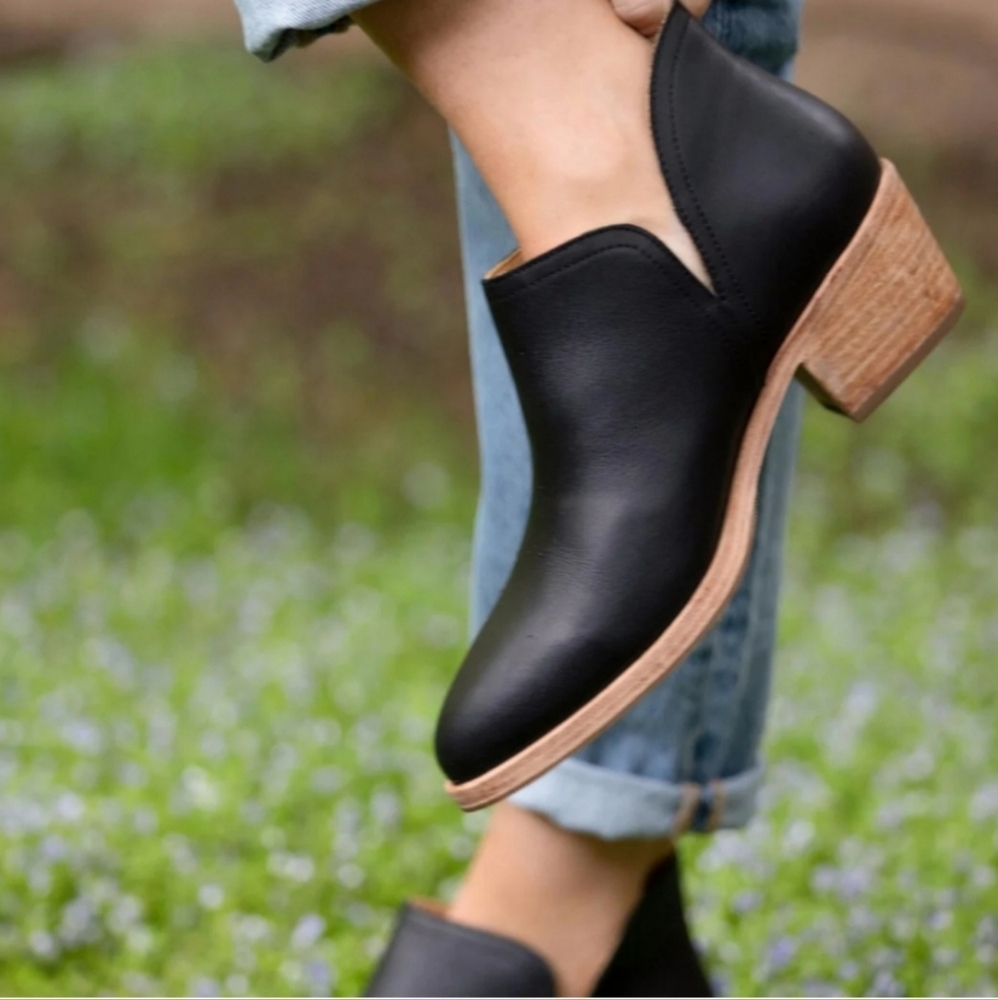 Nisolo Mia Everyday Ankle Boot Black Leather - 8.5
